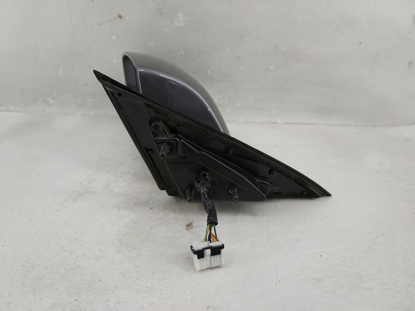 2009-2016 Hyundai Genesis Driver Side View Mirror - Left Door Mirror OEM Used - Oemusedautoparts1.com