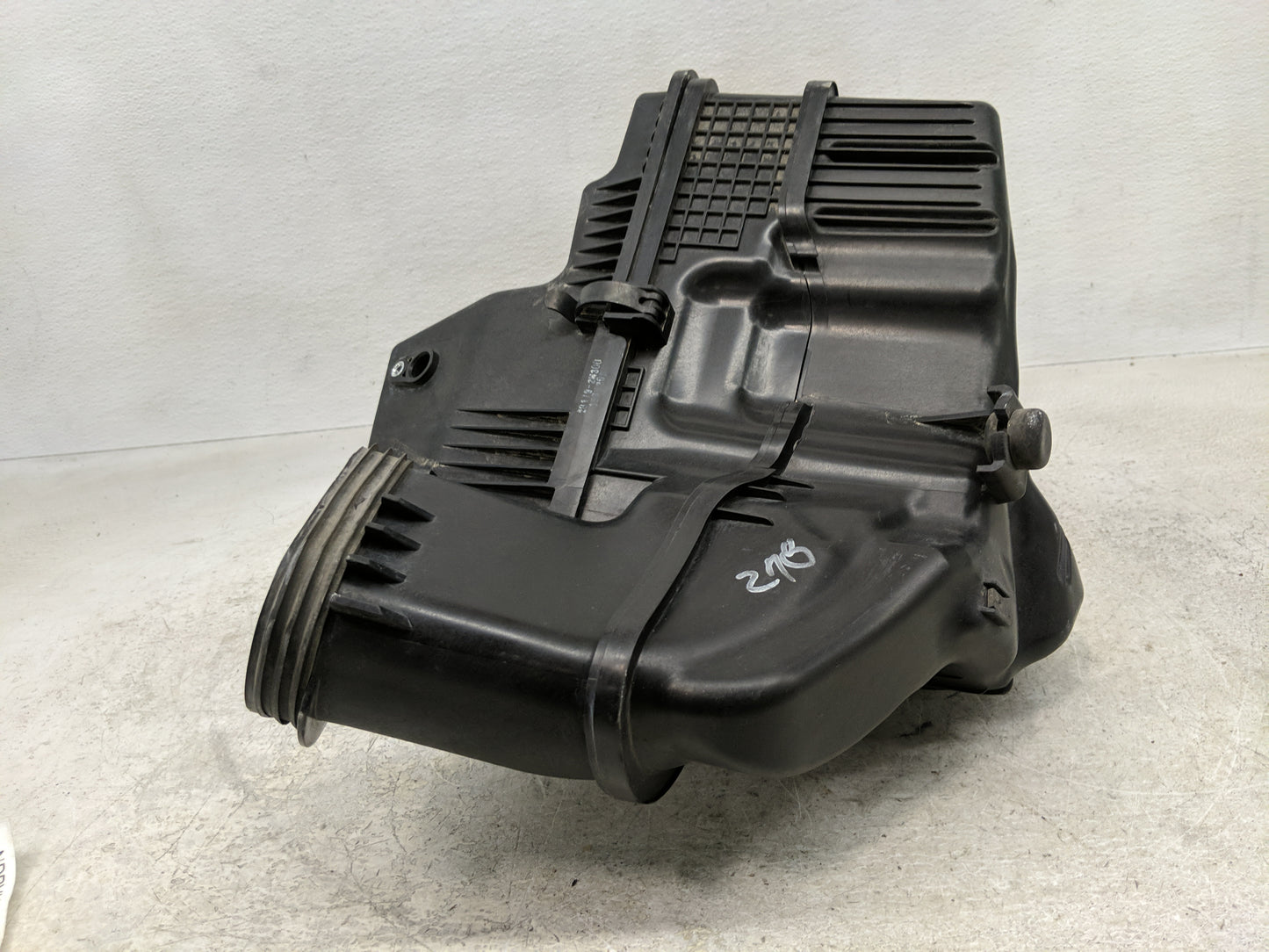 2013-2016 Hyundai Genesis Air Cleaner Intake-duct Hose Tube - Oemusedautoparts1.com