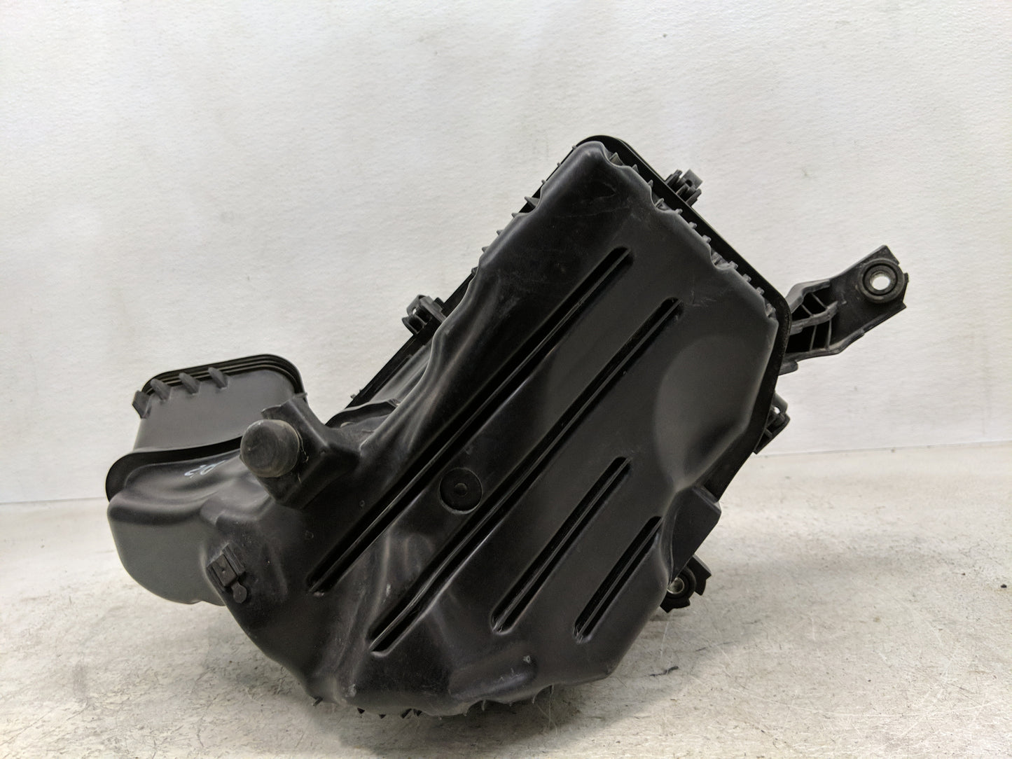 2013-2016 Hyundai Genesis Air Cleaner Intake-duct Hose Tube - Oemusedautoparts1.com