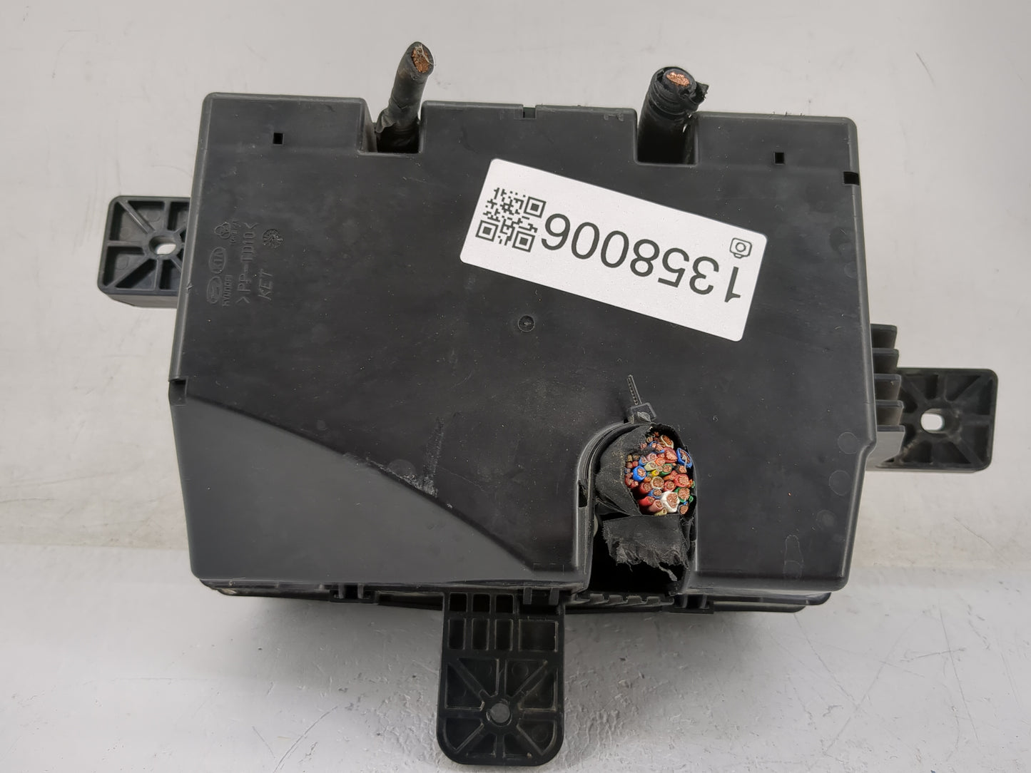 2013-2016 Hyundai Genesis Fusebox Fuse Box Panel Relay Module P/N:N91264-2M522 Fits Fits 2013 2014 2015 2016 OEM Used Auto P