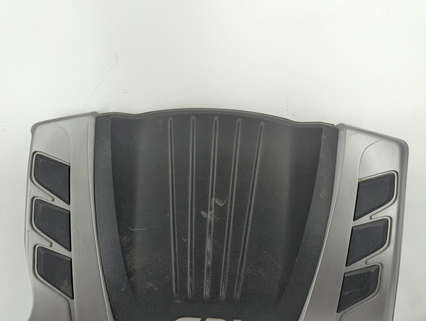 2015 Hyundai Genesis Engine Cover - Oemusedautoparts1.com
