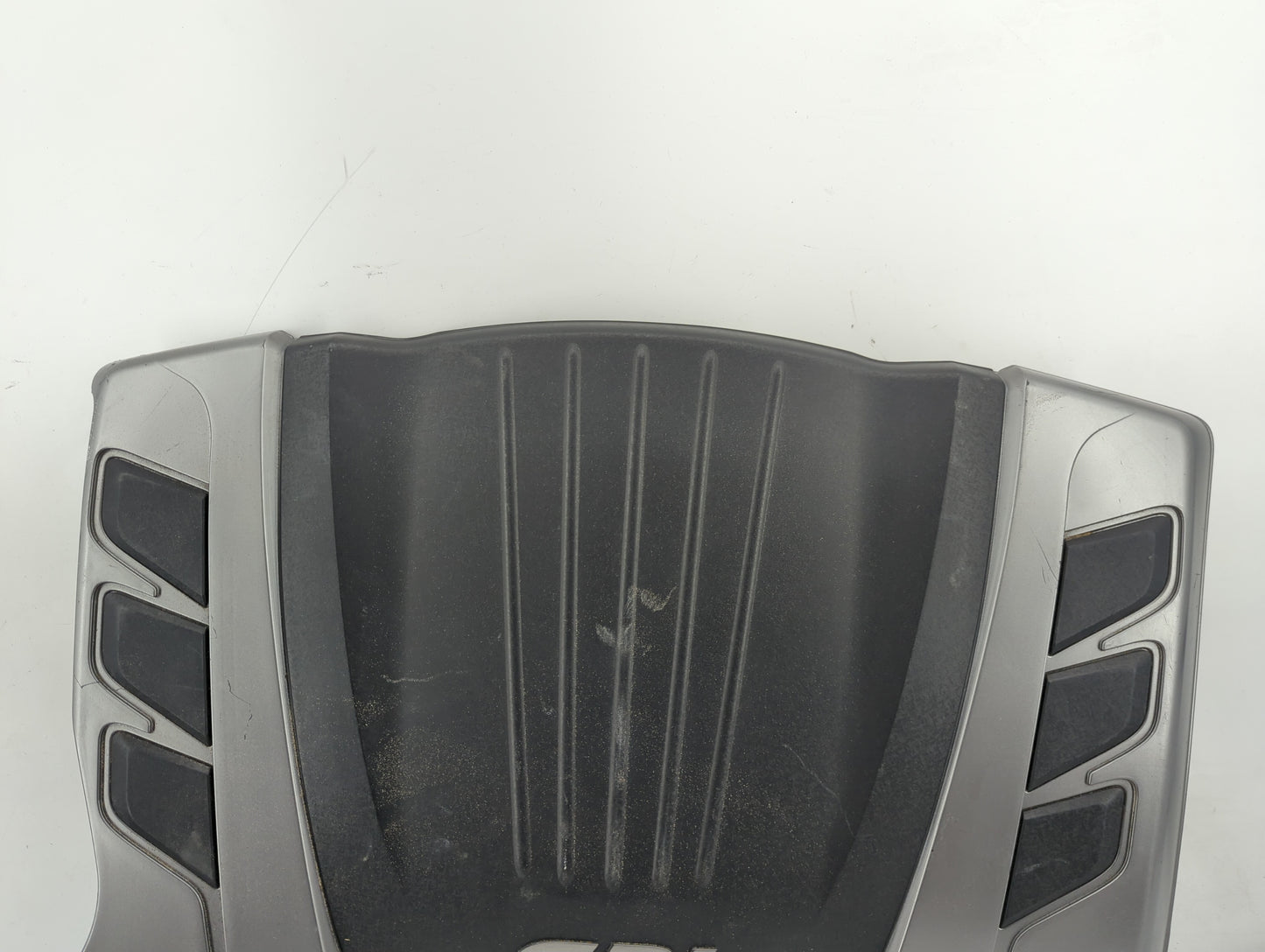 2015 Hyundai Genesis Engine Cover - Oemusedautoparts1.com