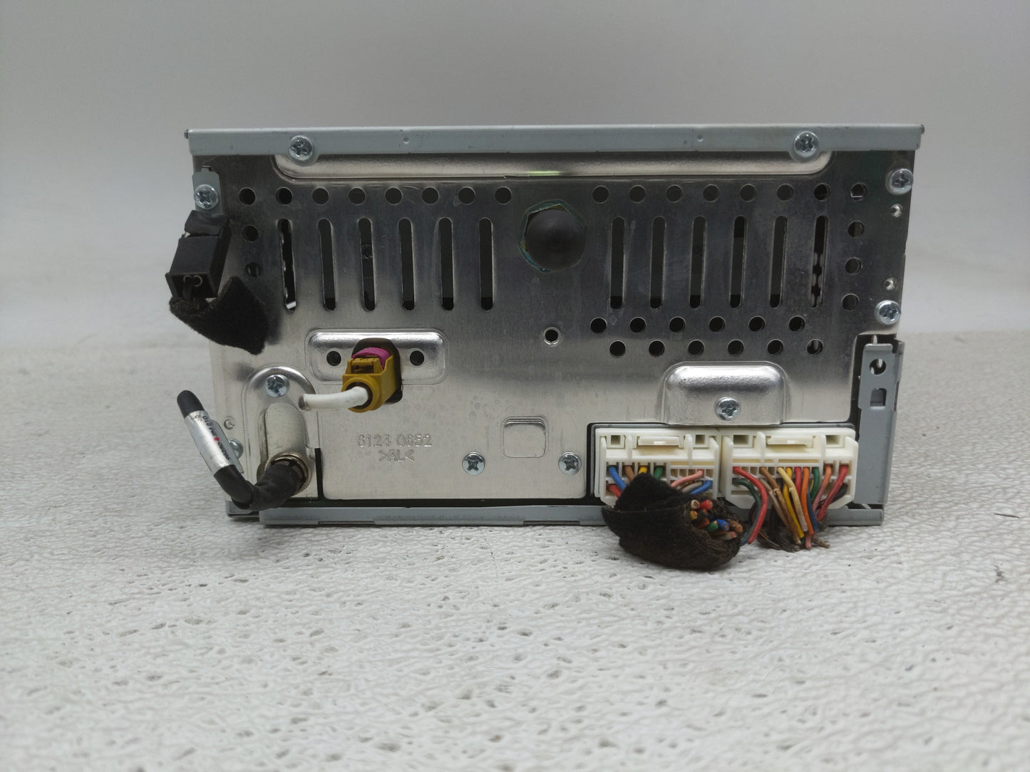 2014-2015 Hyundai Genesis Radio AM FM Cd Player Receiver Replacement P/N:96180-2M118YHG Fits Fits 2014 2015 OEM Used Auto Pa