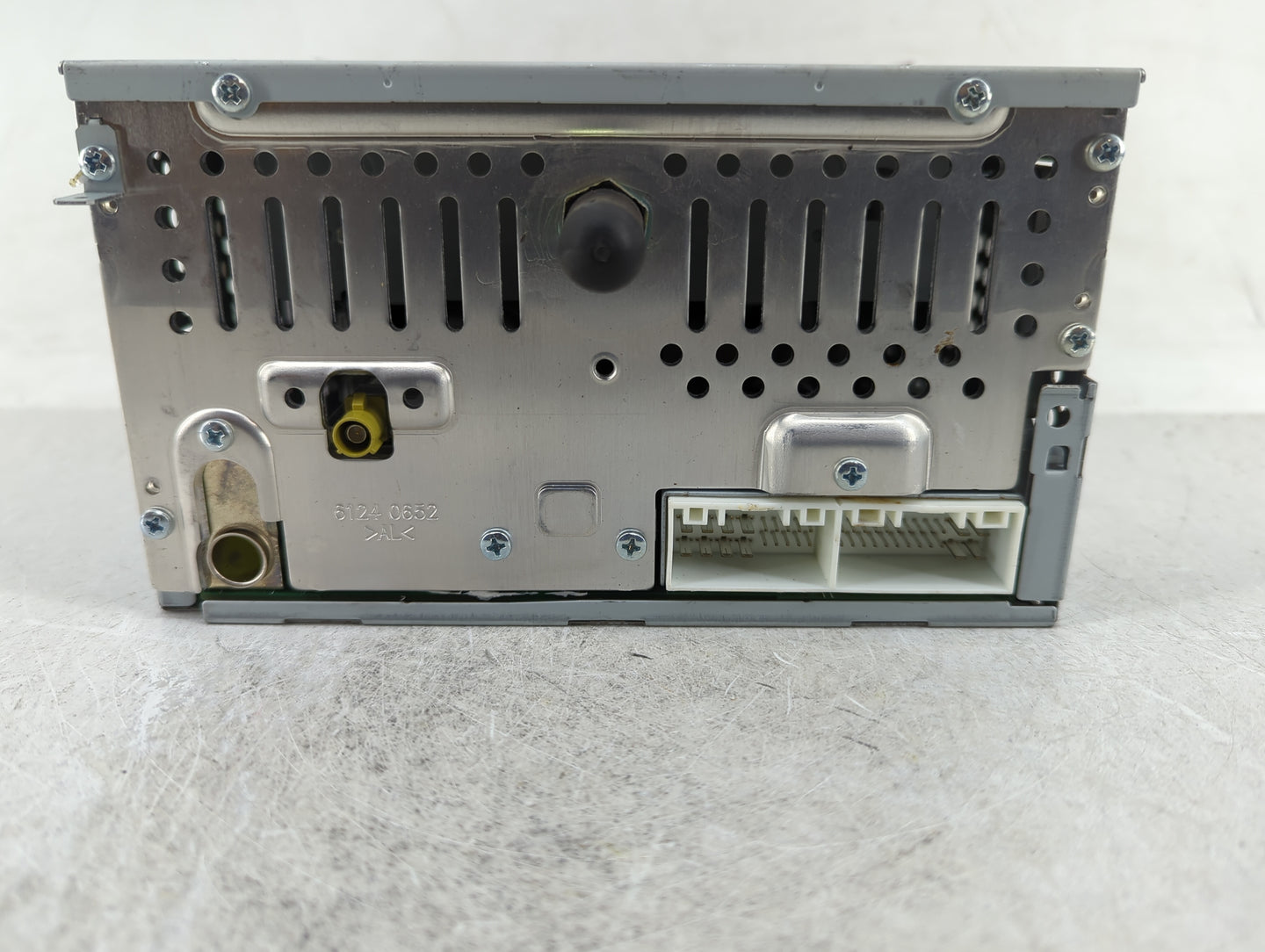2014-2015 Hyundai Genesis Radio AM FM Cd Player Receiver Replacement P/N:96180-2M118YHG Fits Fits 2014 2015 OEM Used Auto Pa