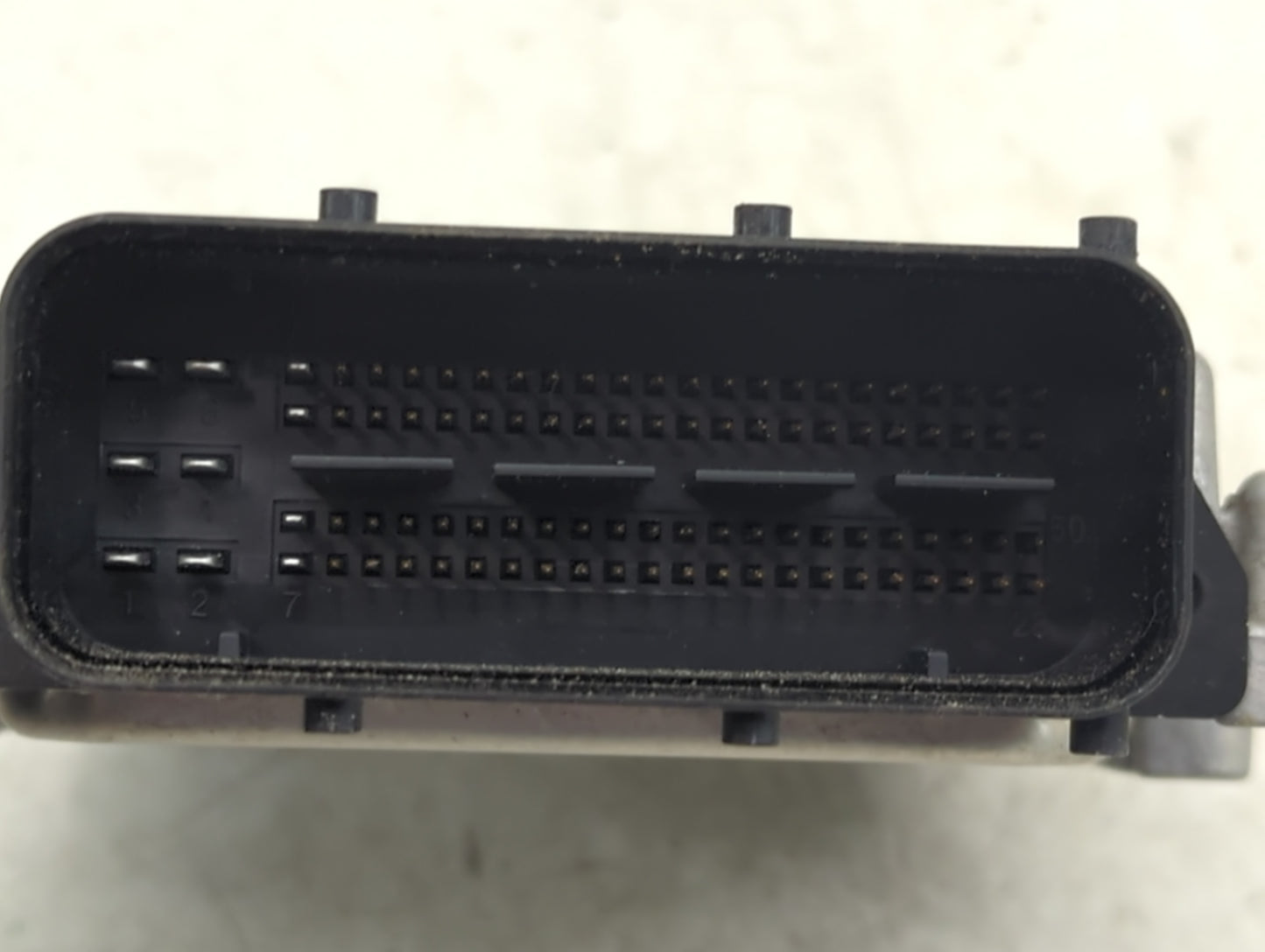 2013-2016 Hyundai Genesis Transmission Control Module Tcu Tcm 1417143 - Oemusedautoparts1.com