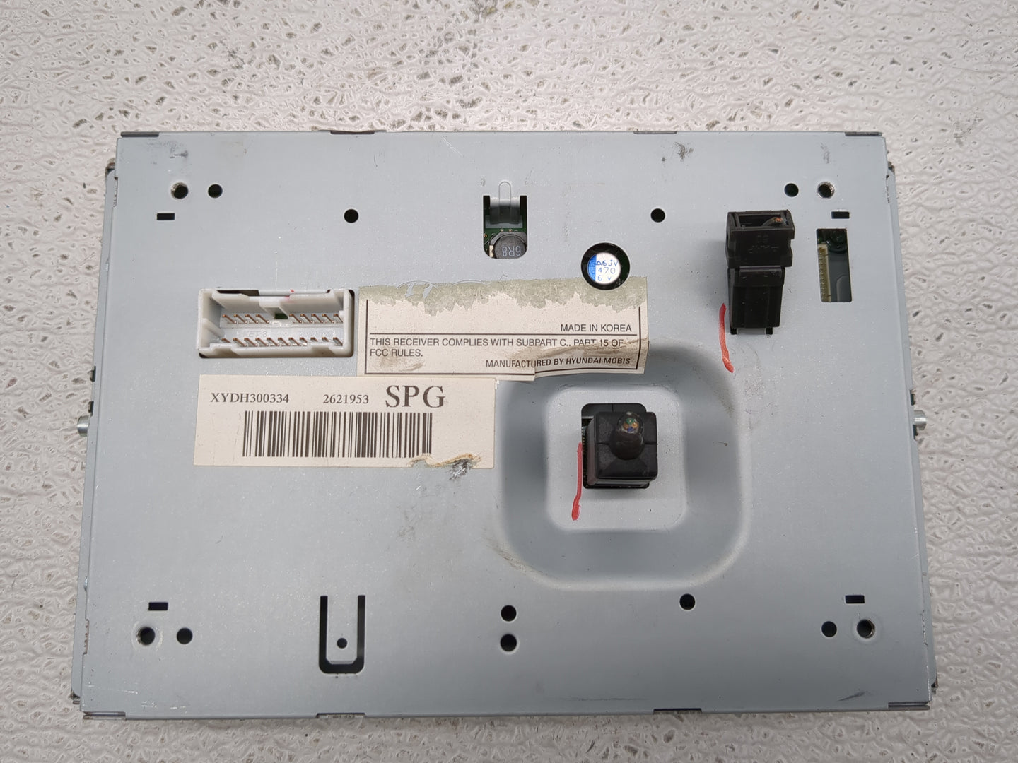 2015-2016 Hyundai Genesis Information Display Screen - Oemusedautoparts1.com