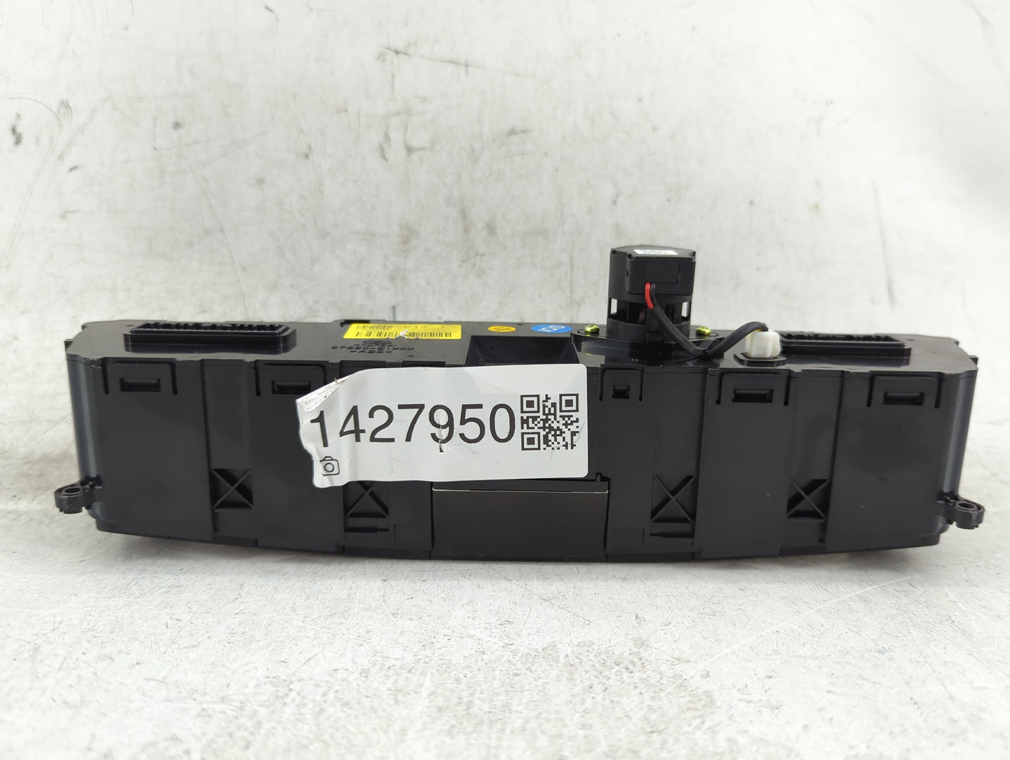 2015-2016 Hyundai Genesis Climate Control Module Temperature AC/Heater Replacement P/N:97250-B1120 Fits Fits 2015 2016 2017 