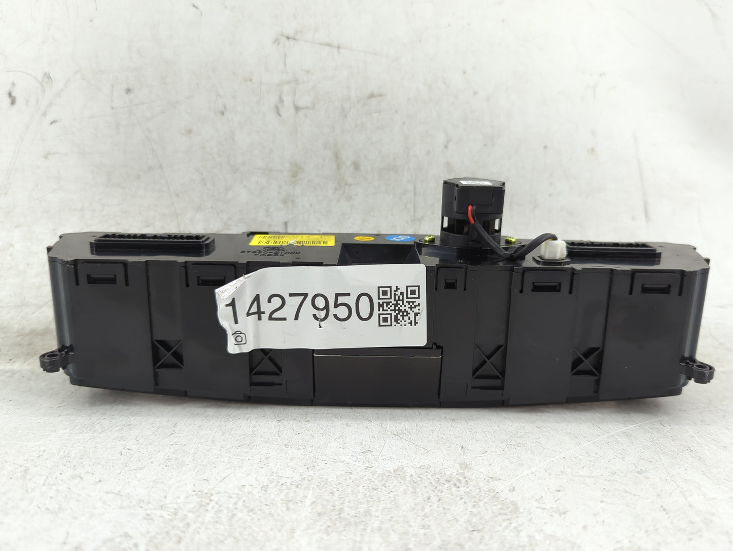 2015-2016 Hyundai Genesis Climate Control Module Temperature AC/Heater Replacement P/N:97250-B1120 Fits Fits 2015 2016 2017 