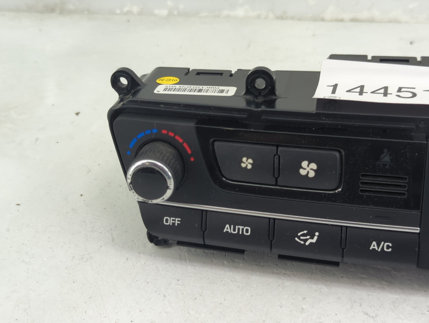 2015-2016 Hyundai Genesis Climate Control Module Temperature AC/Heater Replacement P/N:PDHCA20140728 Fits Fits 2015 2016 201