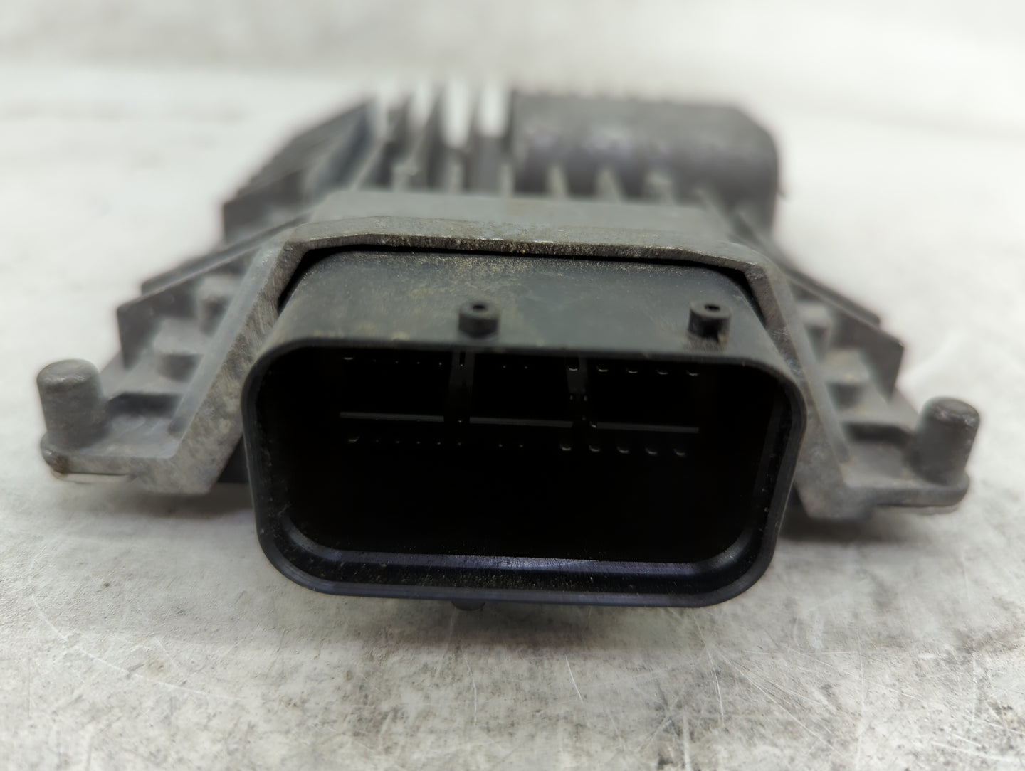 2013-2016 Hyundai Genesis Electric Control Module 39172-3c020|28364831 - Oemusedautoparts1.com