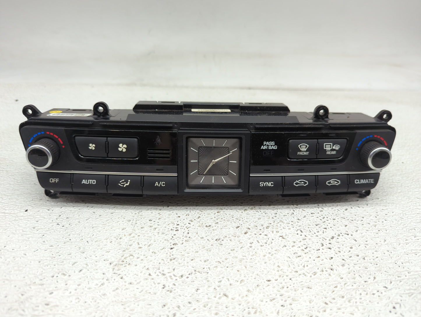 2015-2016 Hyundai Genesis Climate Control Module Temperature AC/Heater Replacement P/N:97250-B1120 Fits Fits 2015 2016 2017 