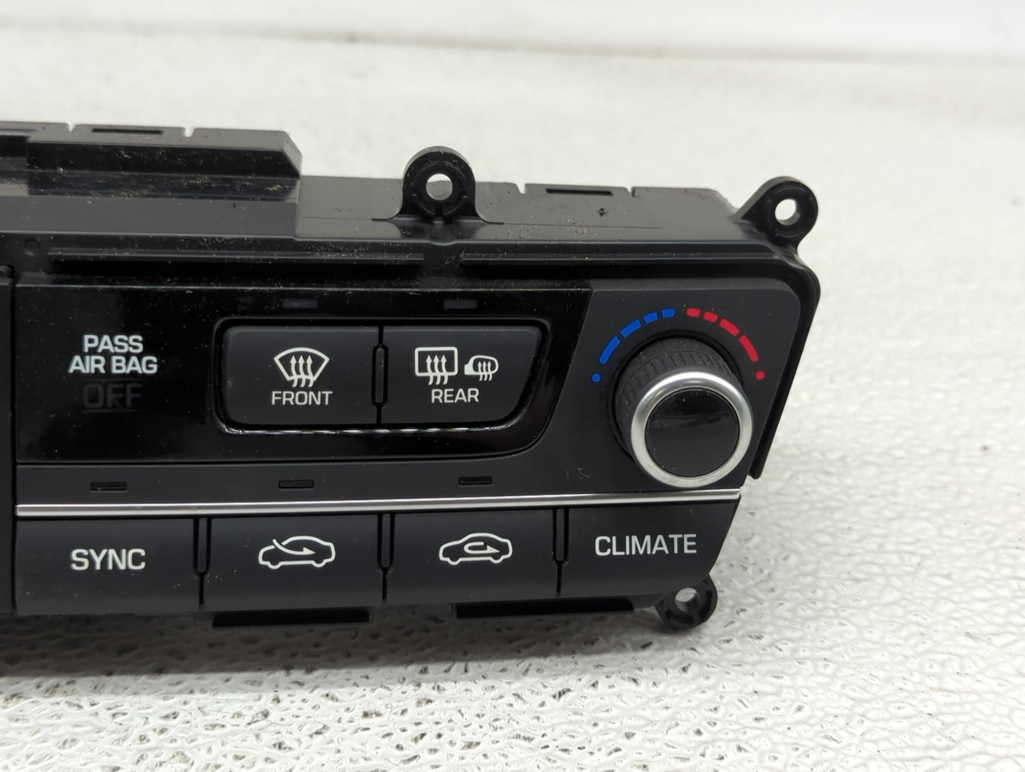 2015-2016 Hyundai Genesis Climate Control Module Temperature AC/Heater Replacement P/N:97250-B1120 Fits Fits 2015 2016 2017 