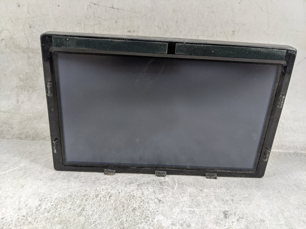 2015-2016 Hyundai Genesis Information Radio Display Screen 1474854 - Oemusedautoparts1.com