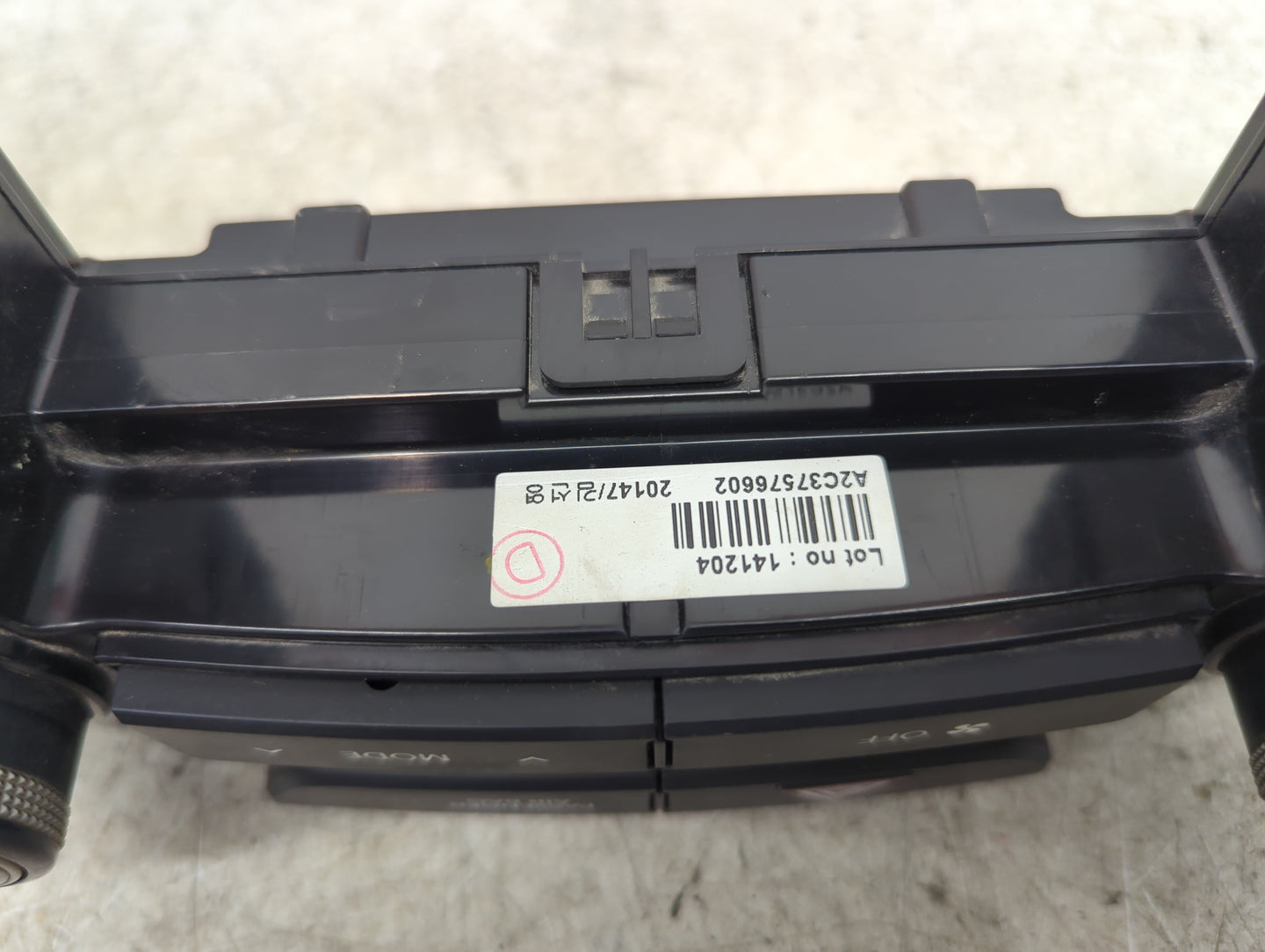 2013-2016 Hyundai Genesis Climate Control Module Temperature AC/Heater Replacement P/N:97250-2M FJ1 Fits Fits 2013 2014 2015