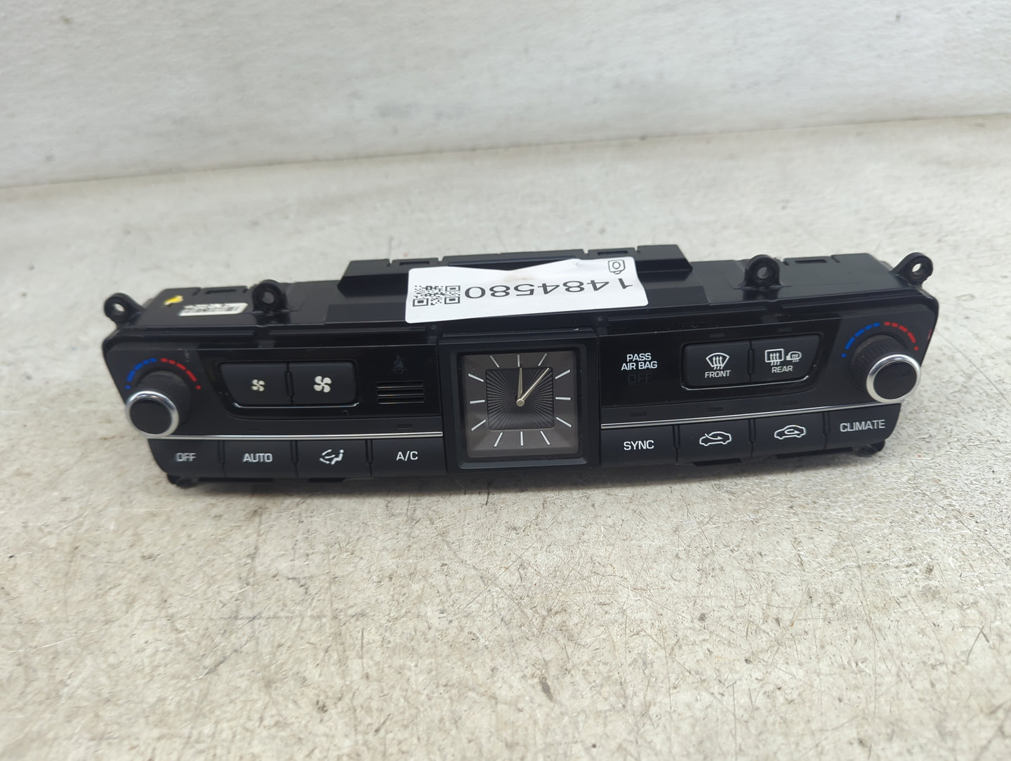 2015-2016 Hyundai Genesis Climate Control Module Temperature AC/Heater Replacement P/N:97250-B1120 Fits Fits 2015 2016 2017 
