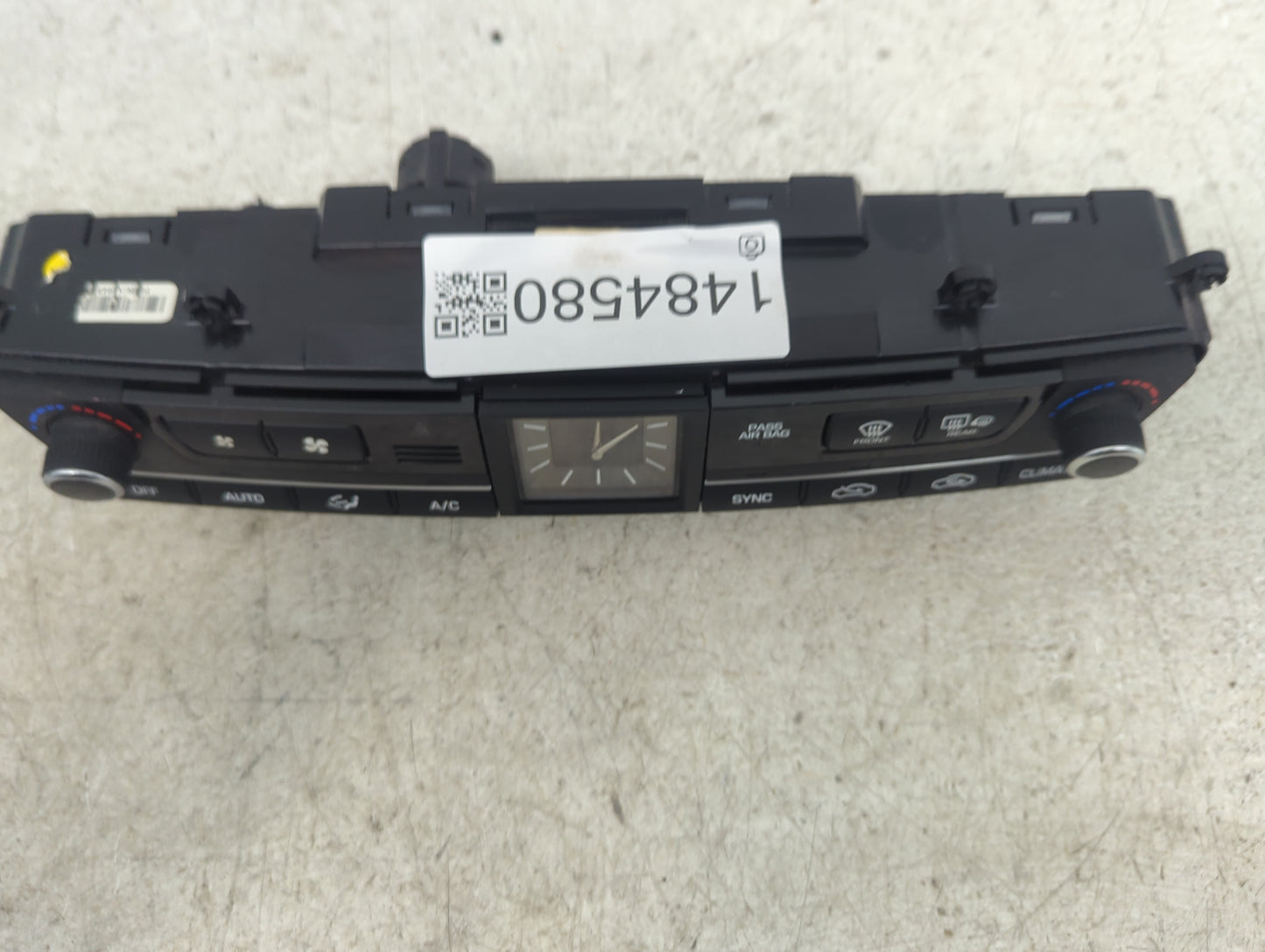 2015-2016 Hyundai Genesis Climate Control Module Temperature AC/Heater Replacement P/N:97250-B1120 Fits Fits 2015 2016 2017 