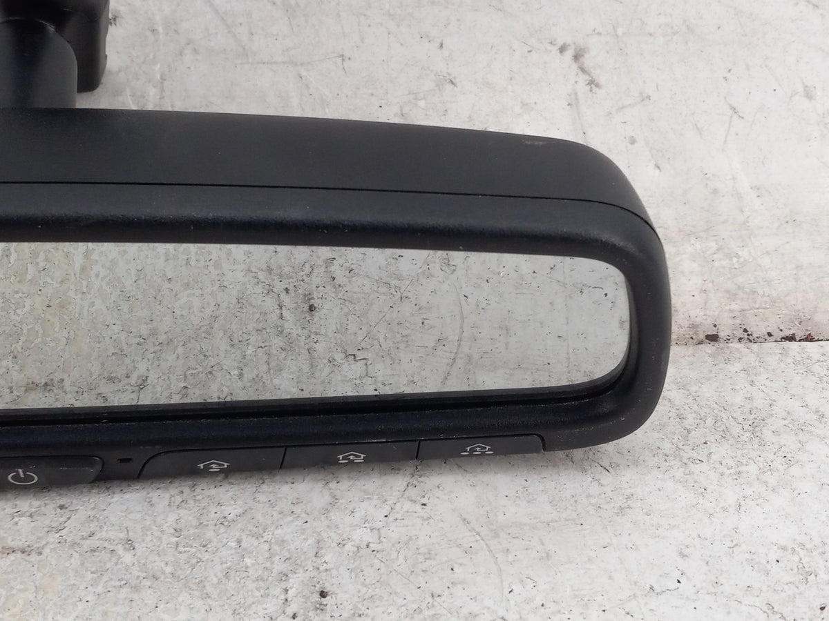 2013-2016 Hyundai Genesis Interior Rear View Mirror Replacement OEM P/N:E11 026666 GNTX-1027 Fits OEM Used Auto Parts - Oemu