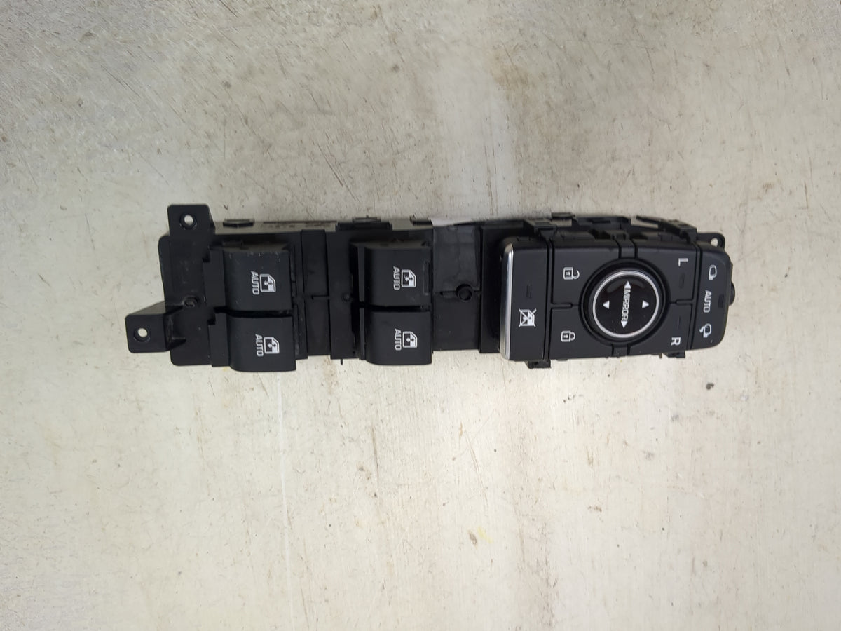 2015 Hyundai Genesis Master Power Window Switch Replacement Driver Side Left P/N:93570-B1010 Fits OEM Used Auto Parts - Oemu