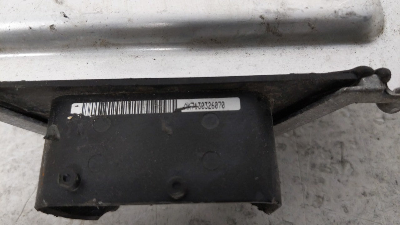 2015-2016 Hyundai Genesis Chassis Control Module Ccm Bcm Body Control - Oemusedautoparts1.com