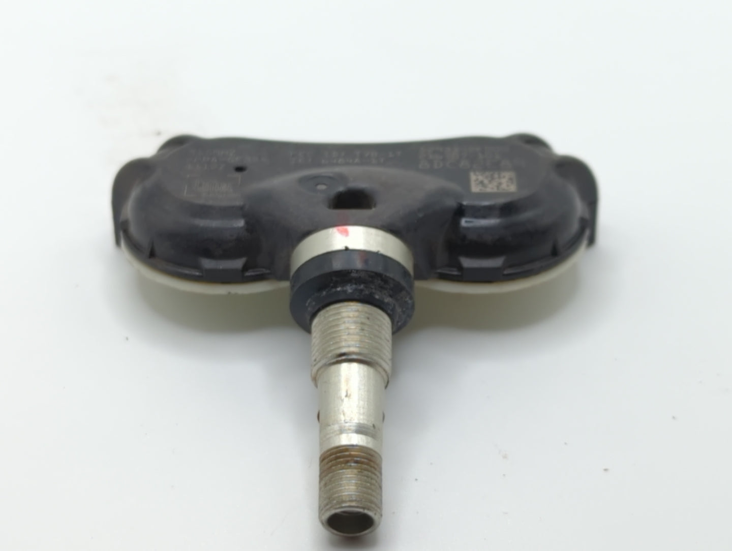 2015 Hyundai Genesis Tire Pressure Monitoring System Sensor Tpms - Oemusedautoparts1.com