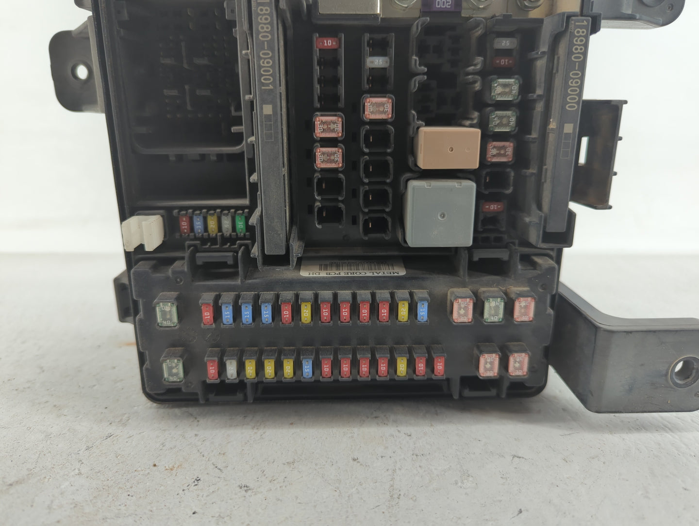 2015 Hyundai Genesis Fusebox Fuse Box Panel Relay Module P/N:91207-B1301 Fits OEM Used Auto Parts - Oemusedautoparts1.com