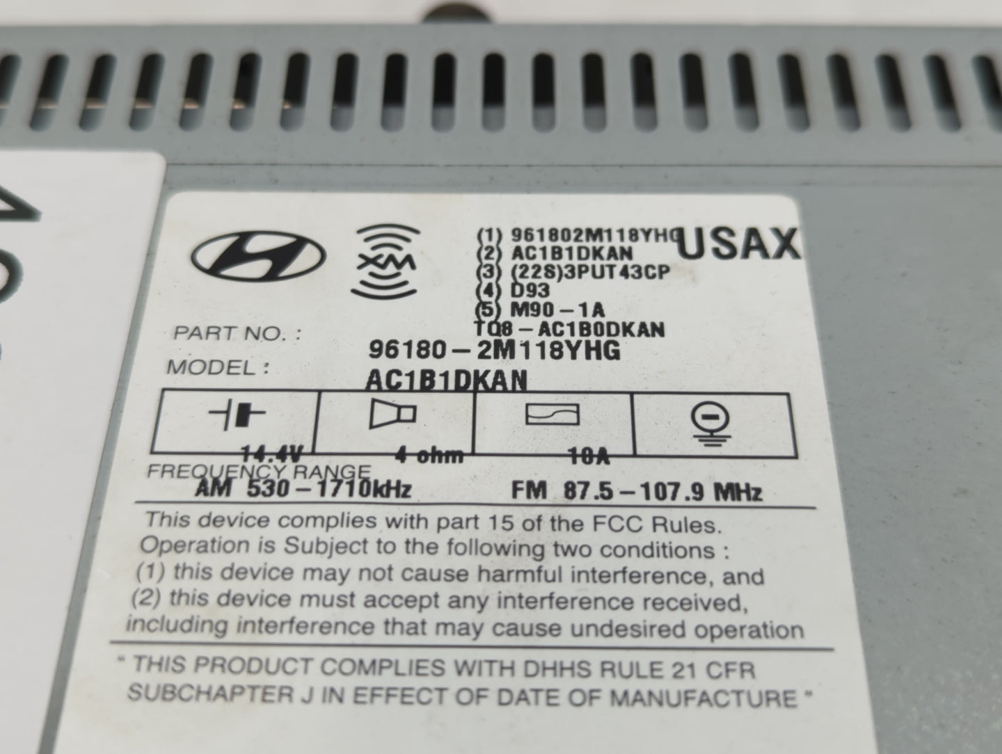 2014-2015 Hyundai Genesis Radio AM FM Cd Player Receiver Replacement P/N:96180-2M118YHG Fits Fits 2014 2015 OEM Used Auto Pa