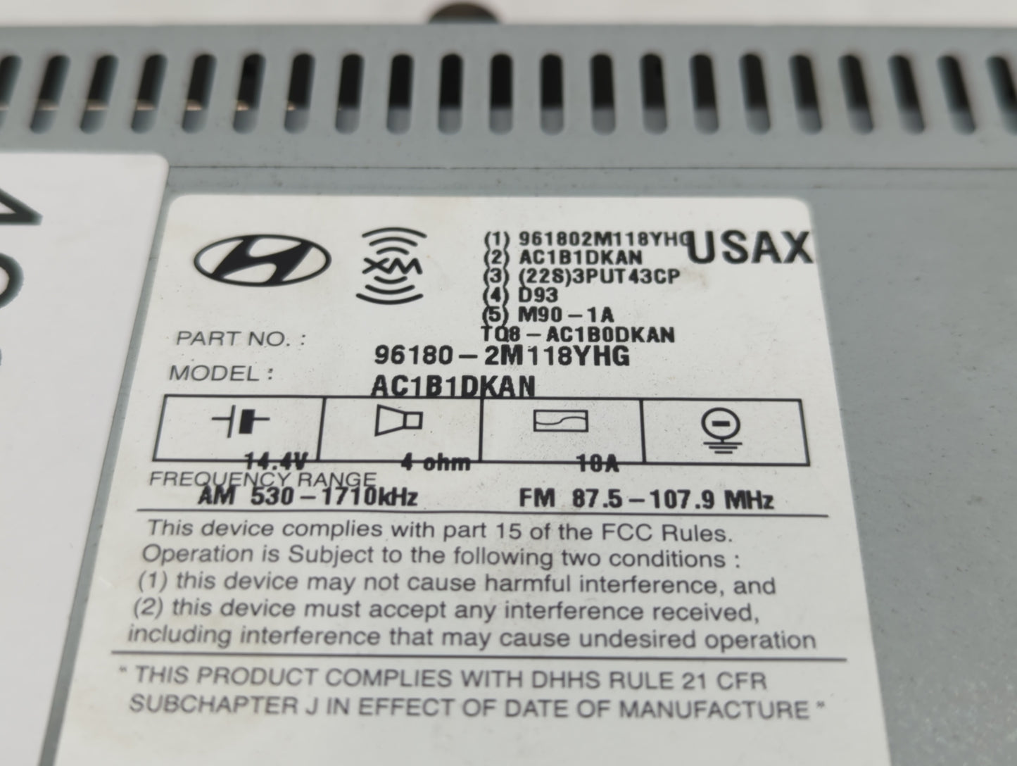 2014-2015 Hyundai Genesis Radio AM FM Cd Player Receiver Replacement P/N:96180-2M118YHG Fits Fits 2014 2015 OEM Used Auto Pa