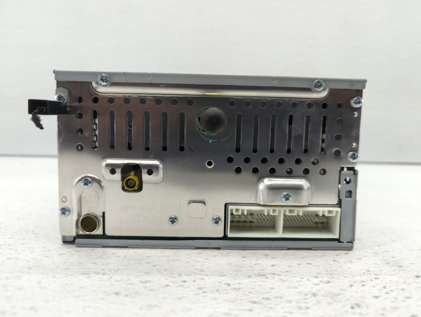 2014-2015 Hyundai Genesis Radio AM FM Cd Player Receiver Replacement P/N:96180-2M118YHG Fits Fits 2014 2015 OEM Used Auto Pa