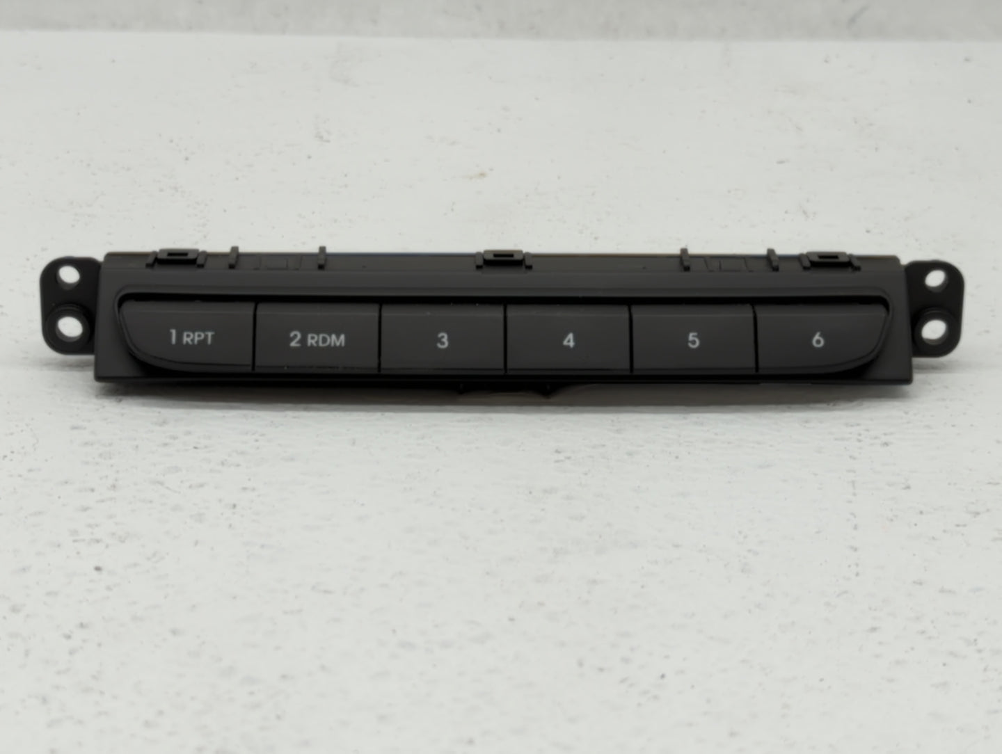 2013-2016 Hyundai Genesis Radio Control Panel - Oemusedautoparts1.com