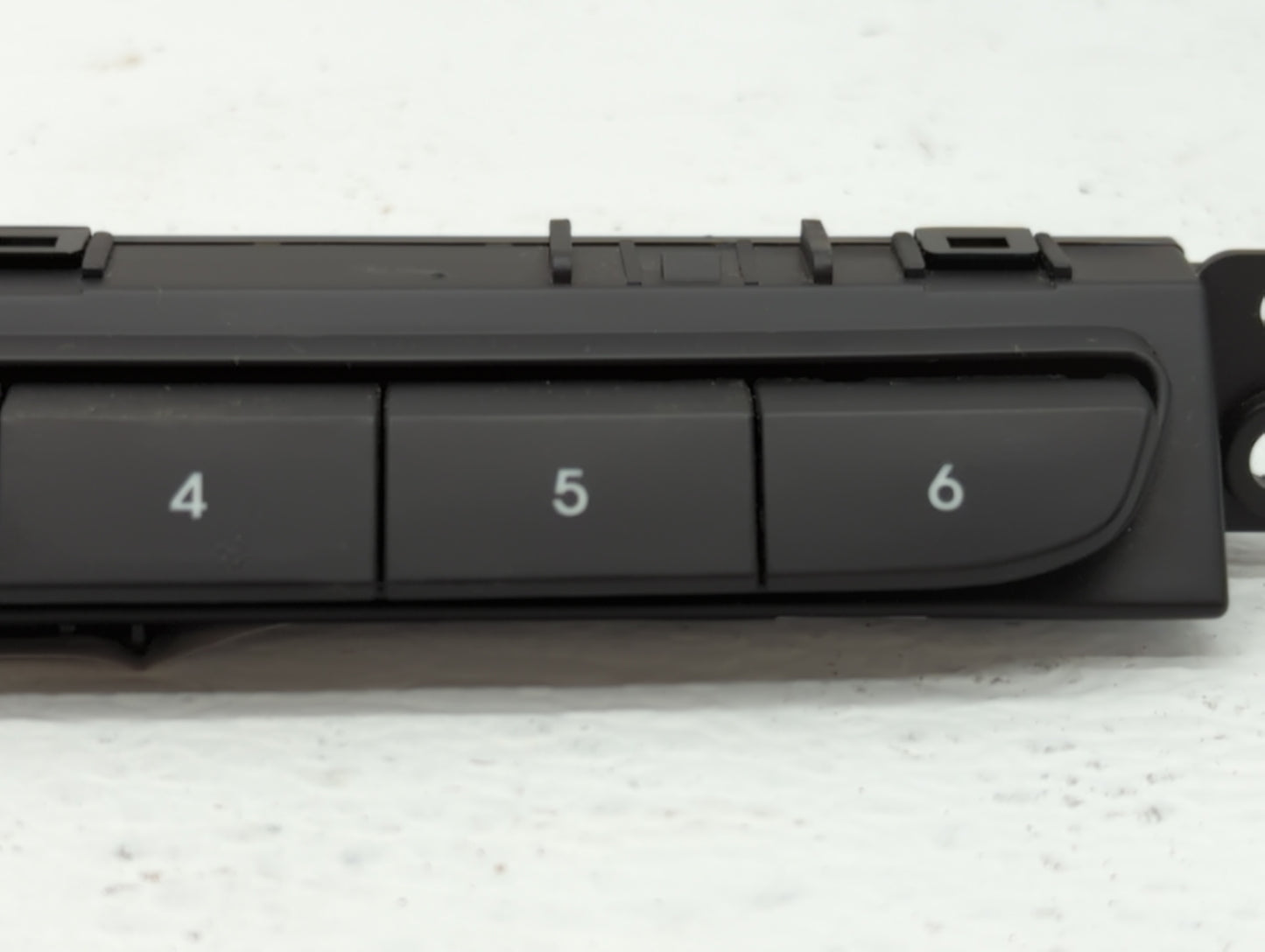 2013-2016 Hyundai Genesis Radio Control Panel - Oemusedautoparts1.com