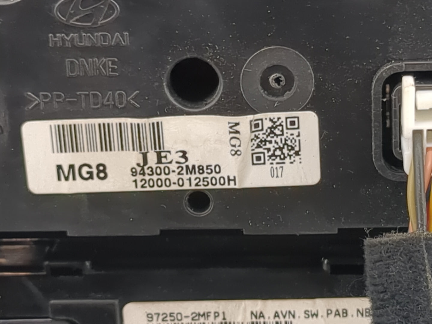 2013-2016 Hyundai Genesis Climate Control Module Temperature AC/Heater Replacement P/N:94300-2M850 97250-2MFP1 Fits OEM Used