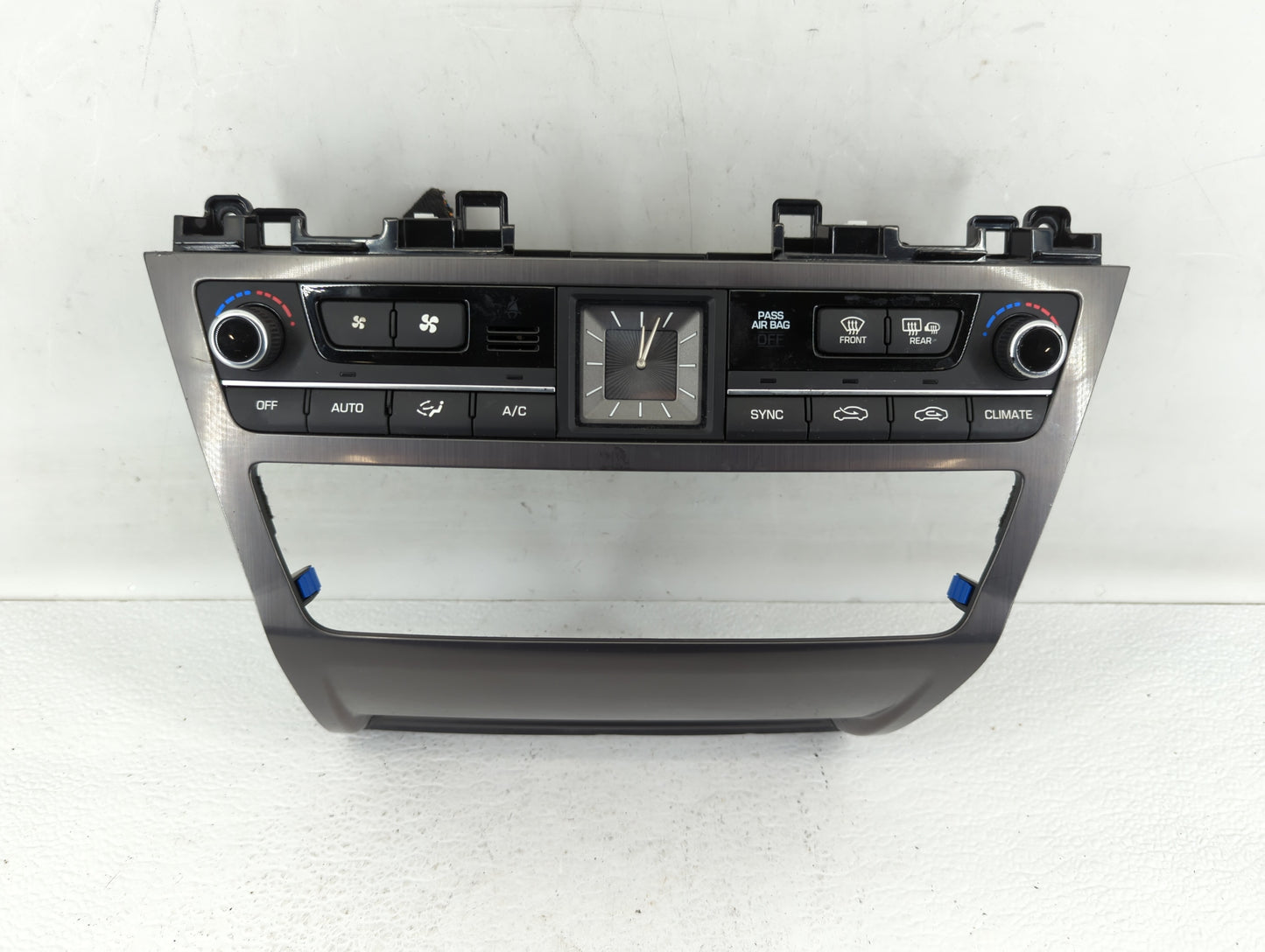 2015-2016 Hyundai Genesis Climate Control Module Temperature AC/Heater Replacement P/N:97250-B1XXX Fits Fits 2015 2016 2017 