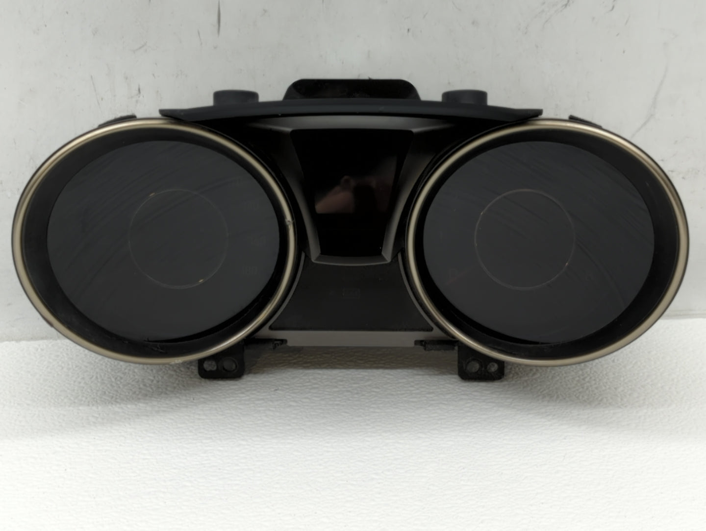 2014-2016 Hyundai Genesis Instrument Cluster Speedometer Gauges P/N:94031-2M360 Fits Fits 2014 2015 2016 OEM Used Auto Parts