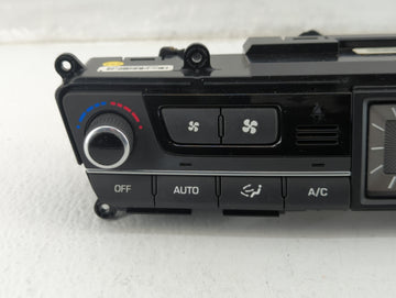2015-2016 Hyundai Genesis Climate Control Module Temperature AC/Heater Replacement P/N:97250-B1120 97250-B1XXX Fits OEM Used Auto Parts