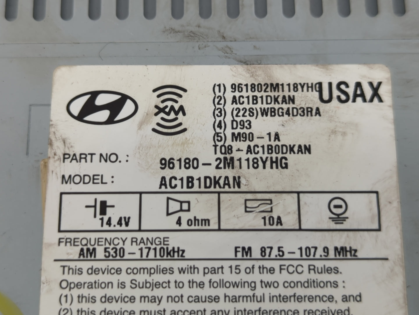 2014-2015 Hyundai Genesis Radio AM FM Cd Player Receiver Replacement P/N:96180-2M118YHG Fits Fits 2014 2015 OEM Used Auto Pa