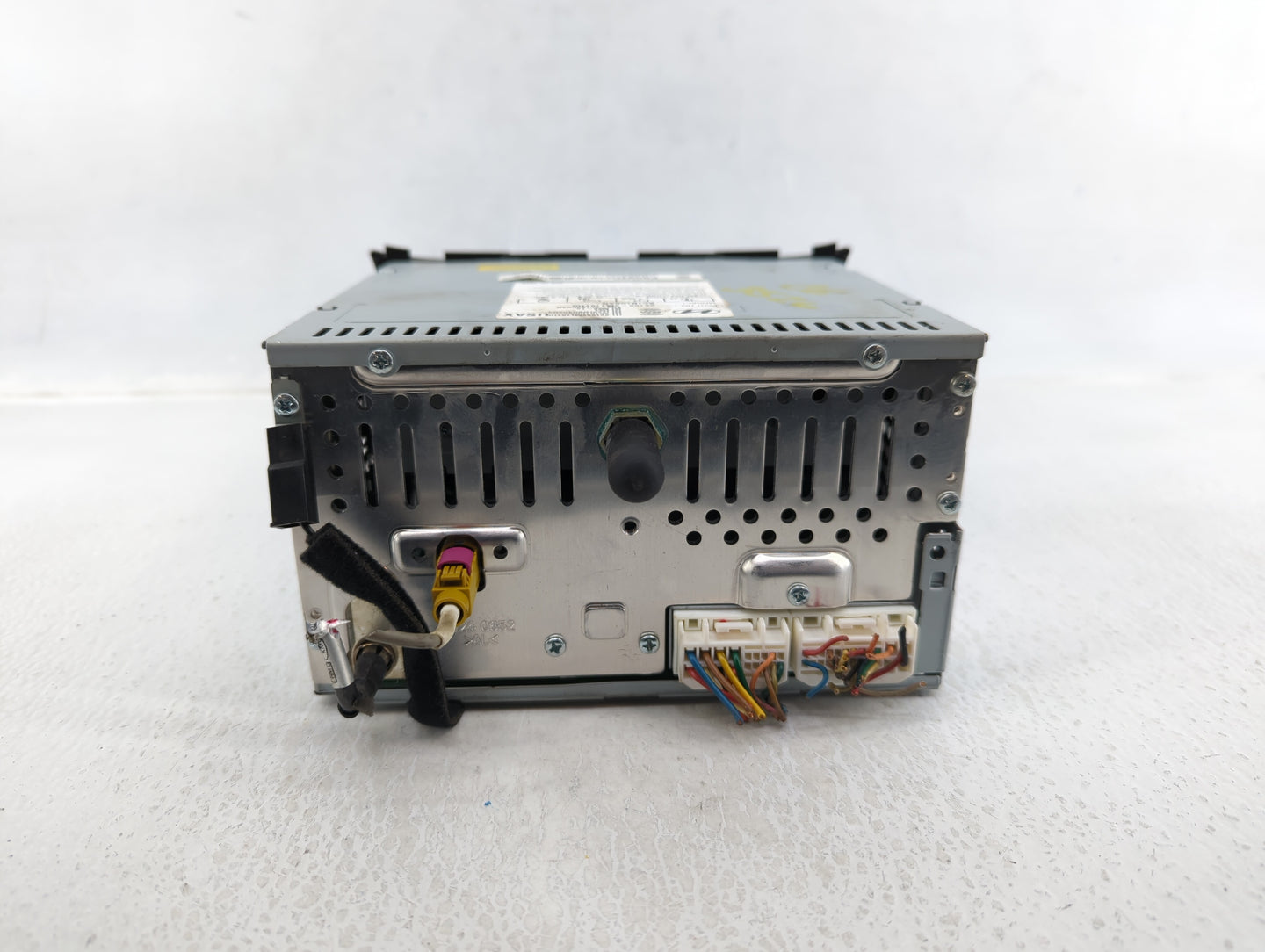 2014-2015 Hyundai Genesis Radio AM FM Cd Player Receiver Replacement P/N:96180-2M118YHG Fits Fits 2014 2015 OEM Used Auto Pa