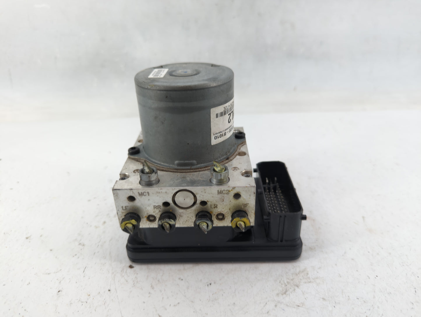 2015-2016 Hyundai Genesis ABS Pump Control Module Replacement P/N:58920-B1010 Fits Fits 2015 2016 2017 OEM Used Auto Parts -
