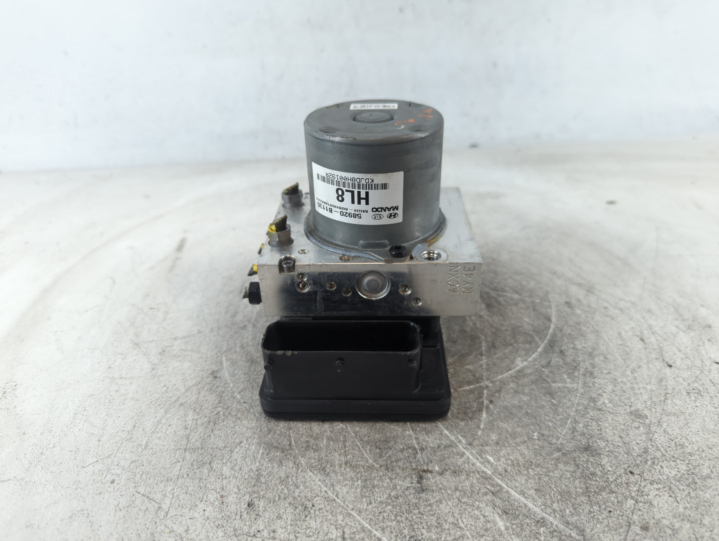 2015-2016 Hyundai Genesis ABS Pump Control Module Replacement P/N:58920-B1130 Fits Fits 2015 2016 2017 OEM Used Auto Parts -