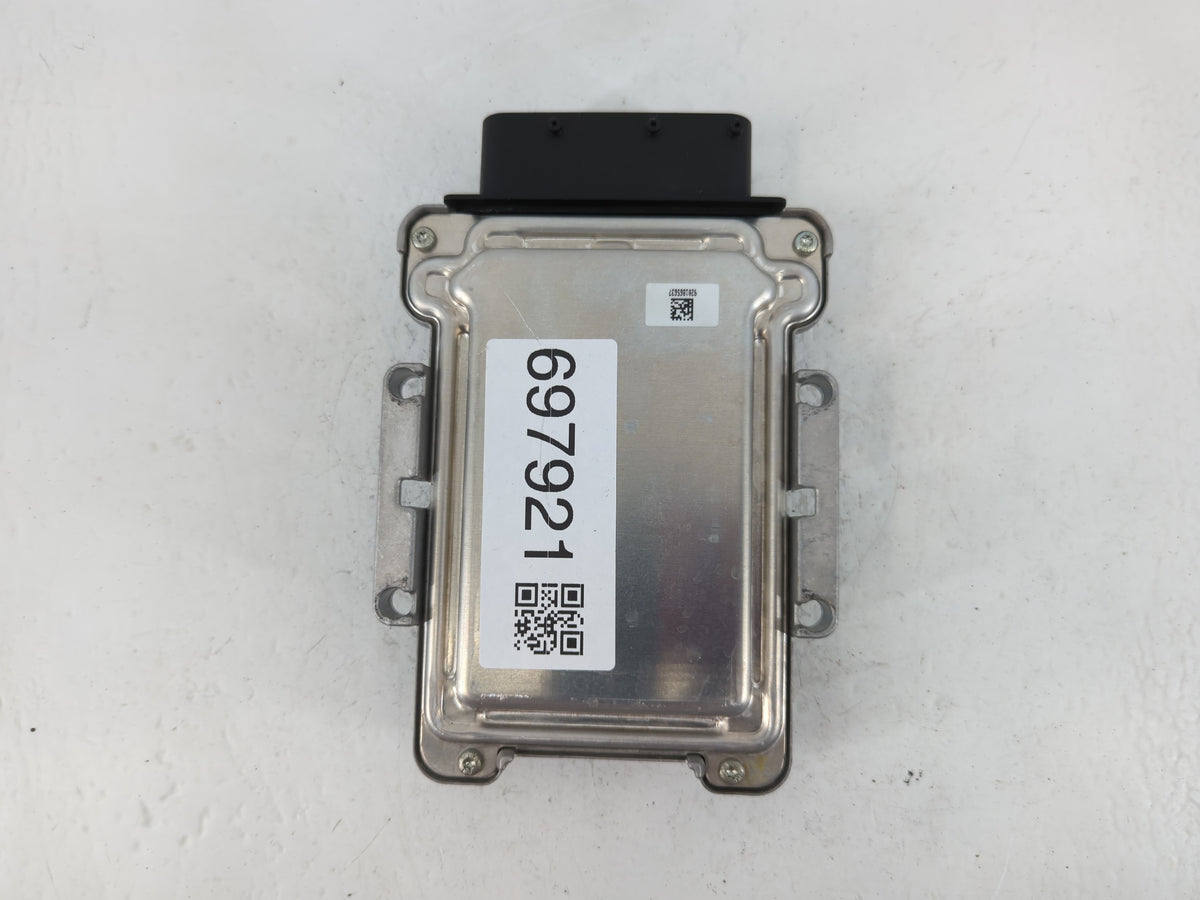 2015-2016 Hyundai Genesis PCM Engine Control Computer ECU ECM PCU OEM P/N:0 260 003 871 95440-4ECC1 Fits 2015 2016 OEM Used 