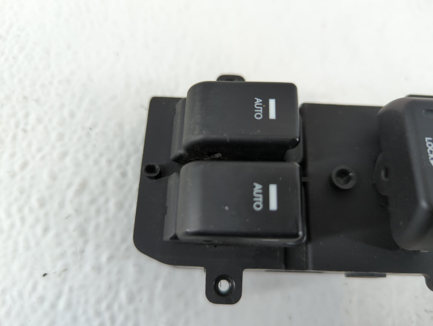 2013-2016 Hyundai Genesis Master Power Window Switch Replacement Driver Side Left P/N:202008375 Fits Fits 2013 2014 2015 201