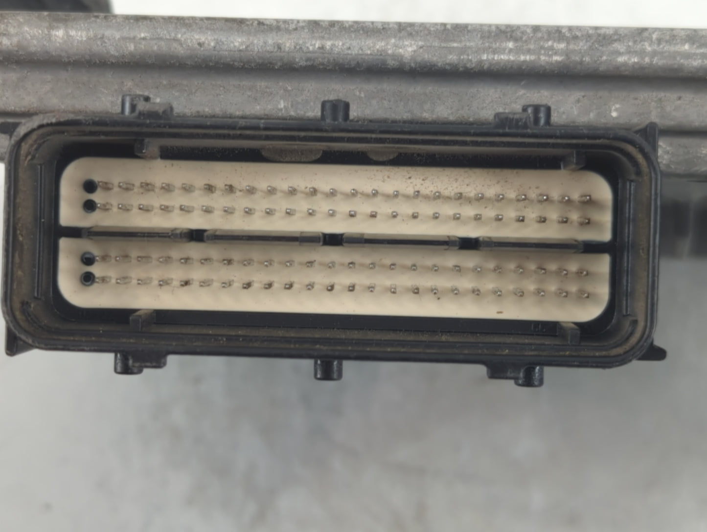 2015-2016 Hyundai Genesis PCM Engine Control Computer ECU ECM PCU OEM P/N:39105-3CEN2 Fits Fits 2015 2016 2017 OEM Used Auto
