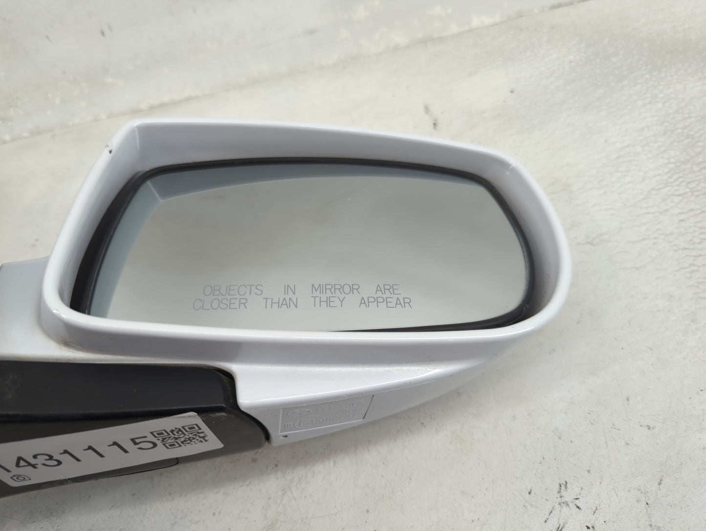 2015 Hyundai Genesis Coupe Passenger Side View Mirror - Right Door Mirror OEM Used - Oemusedautoparts1.com