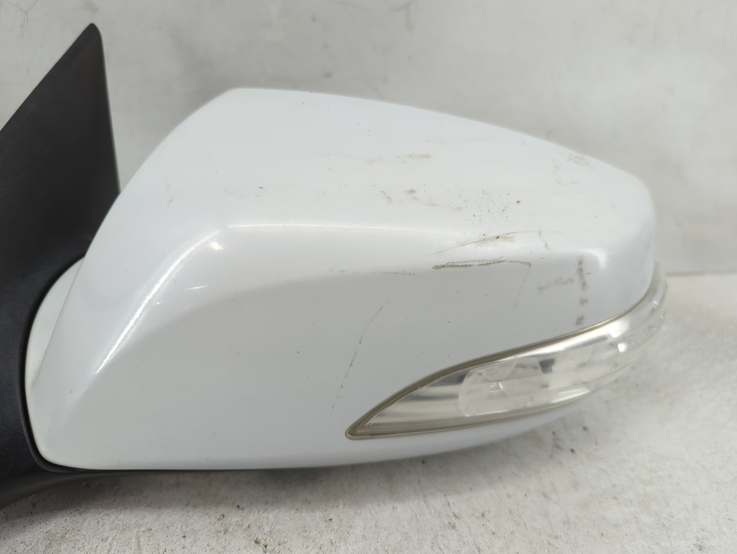 Hyundai Genesis Coupe Driver Left Side View Manual Door Mirror White - Oemusedautoparts1.com