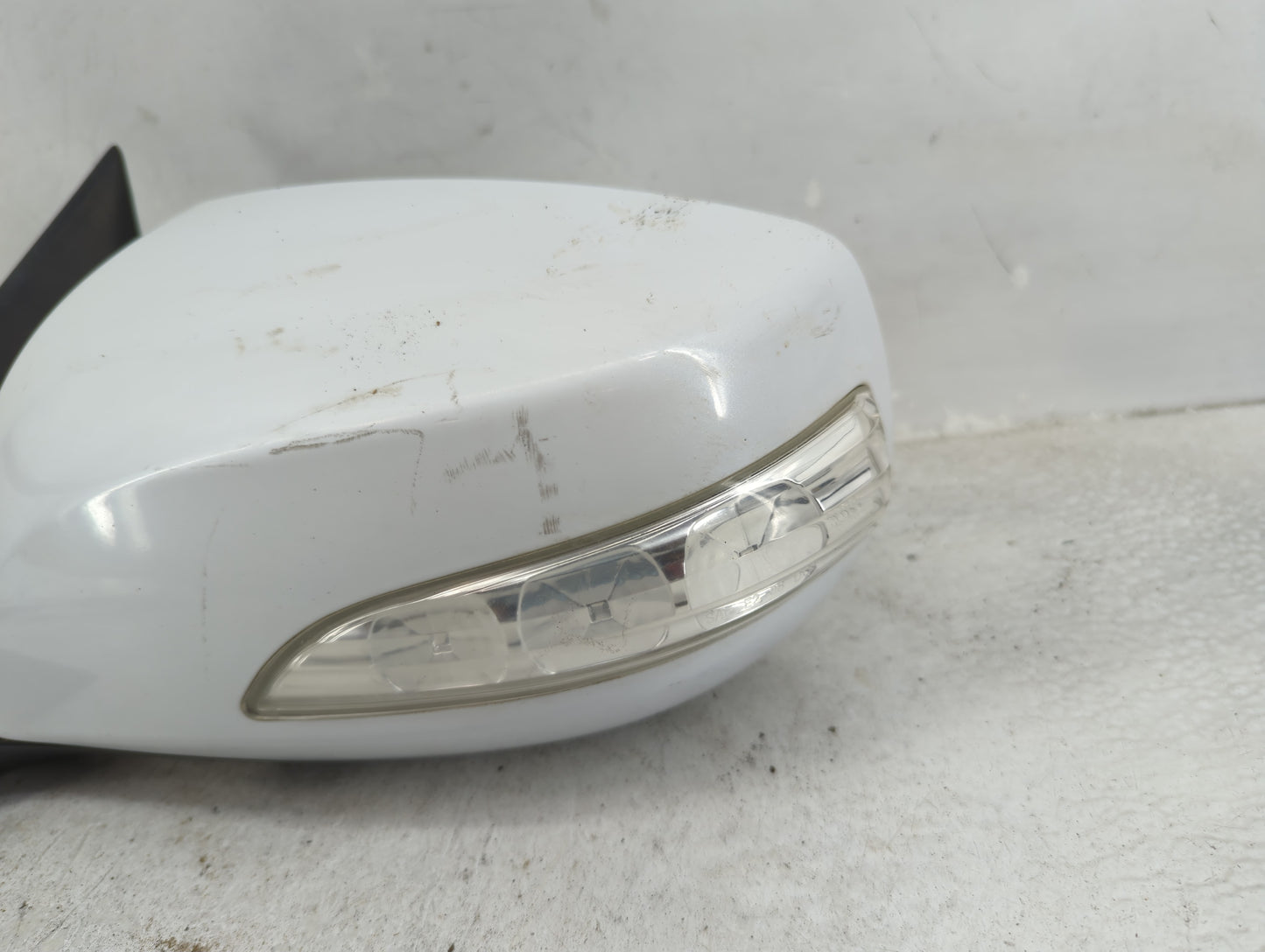 Hyundai Genesis Coupe Driver Left Side View Manual Door Mirror White - Oemusedautoparts1.com