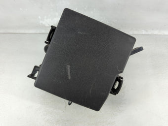 compare product 2015 Hyundai Santa Fe Fusebox Fuse Box Panel Relay Module P/N:91941-4Z011QQH 91941-4Z011 Fits OEM Used Auto Parts