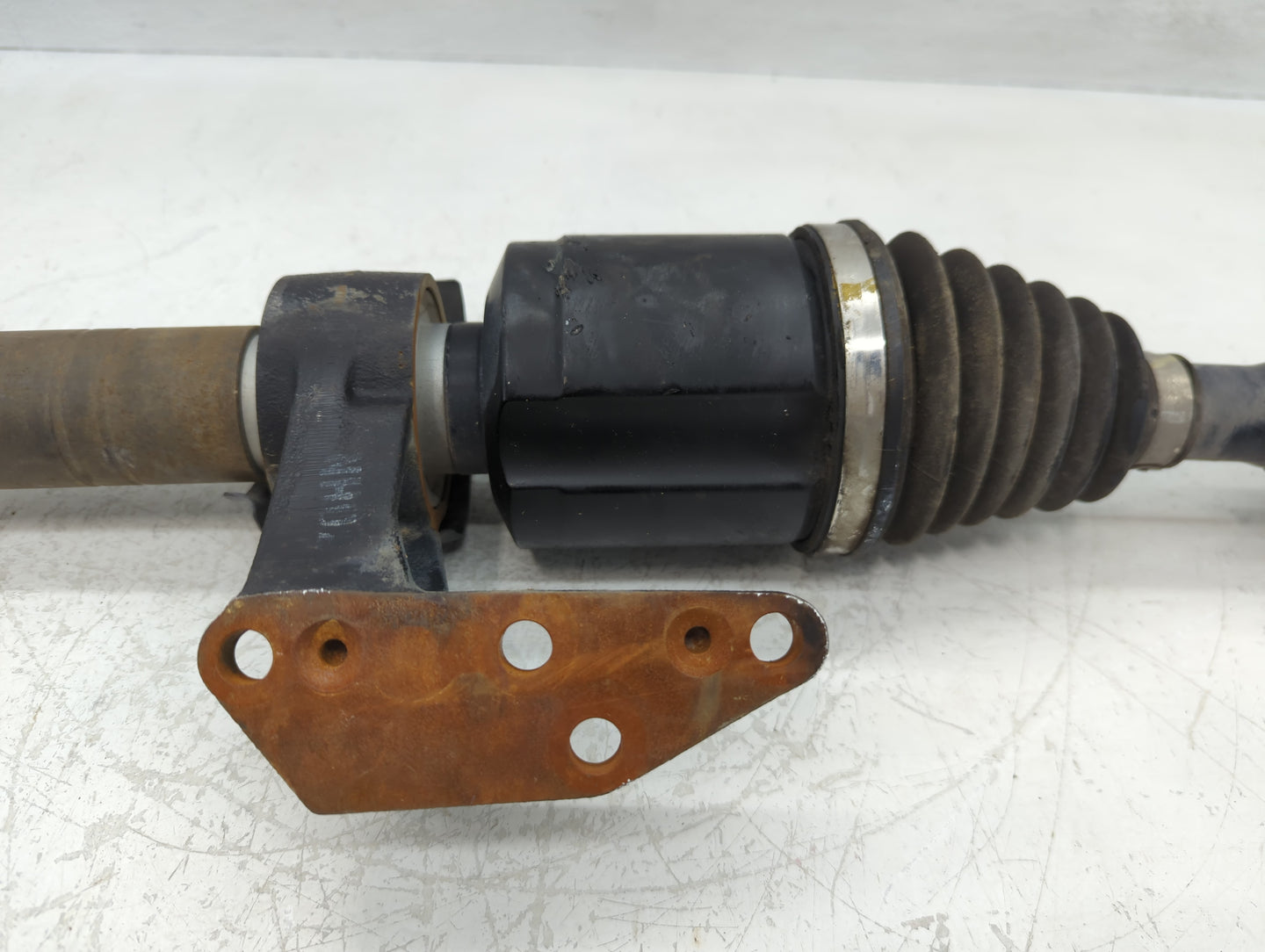 2015 Hyundai Santa Fe Axle Shaft Front Passenger Cv C/v - Oemusedautoparts1.com