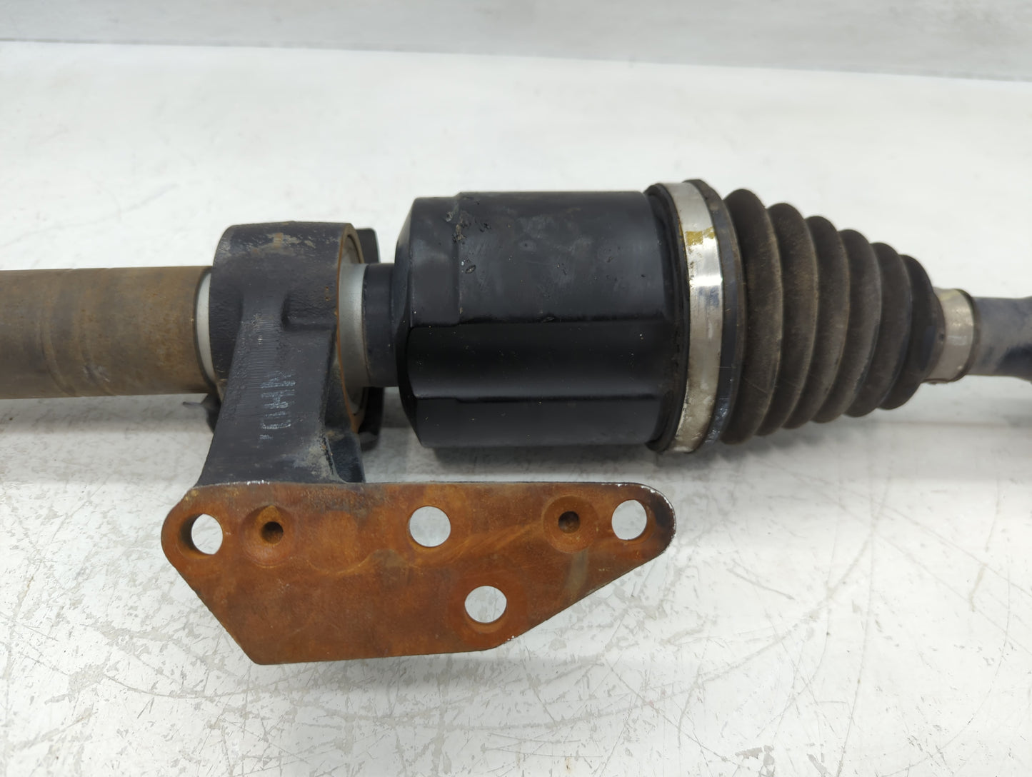 2015 Hyundai Santa Fe Axle Shaft Front Passenger Cv C/v - Oemusedautoparts1.com