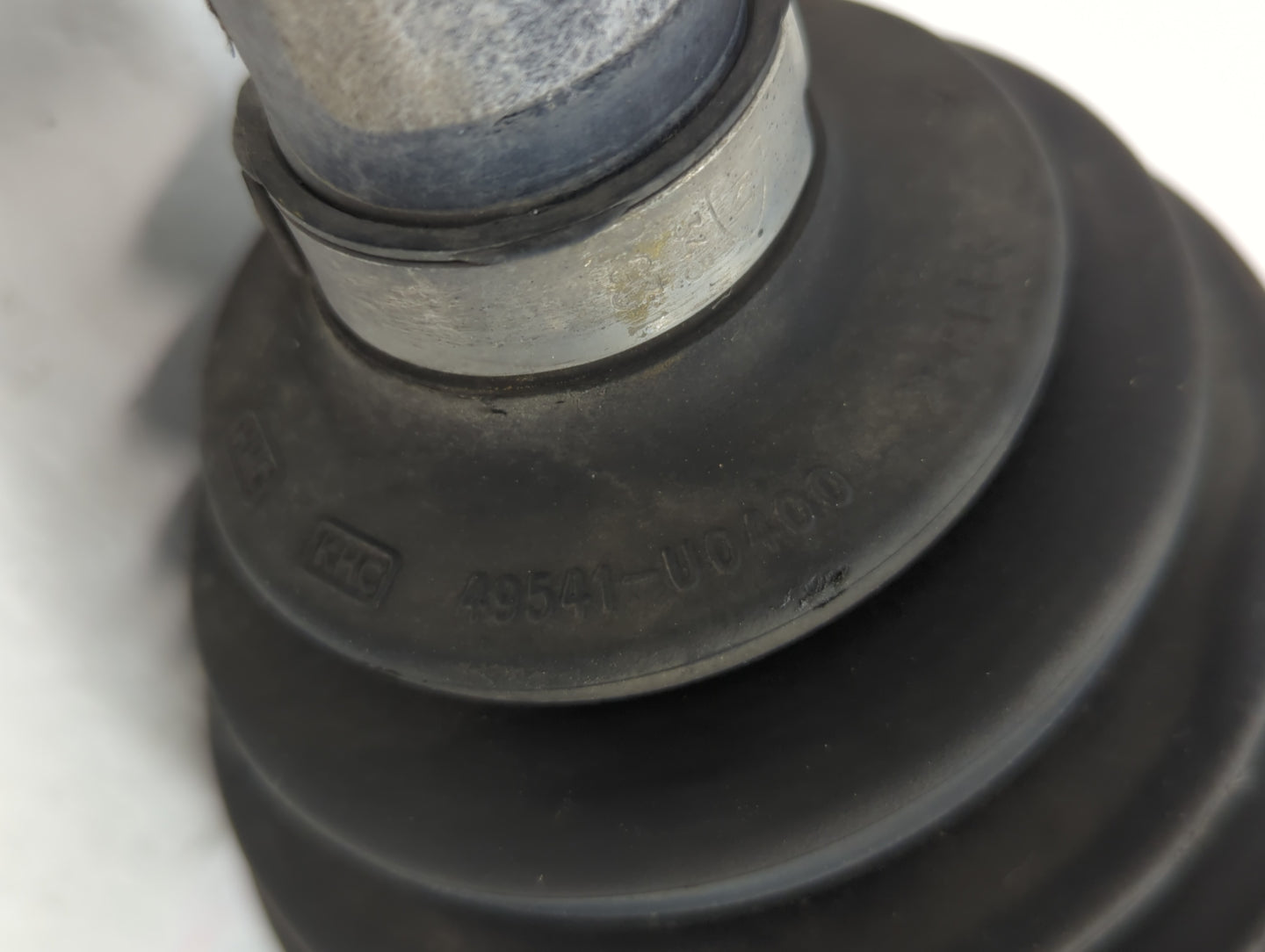 2015 Hyundai Santa Fe Axle Shaft Front Passenger Cv C/v - Oemusedautoparts1.com