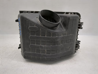compare product 2015 Hyundai Santa Fe Air Cleaner Intake-duct Hose Tube