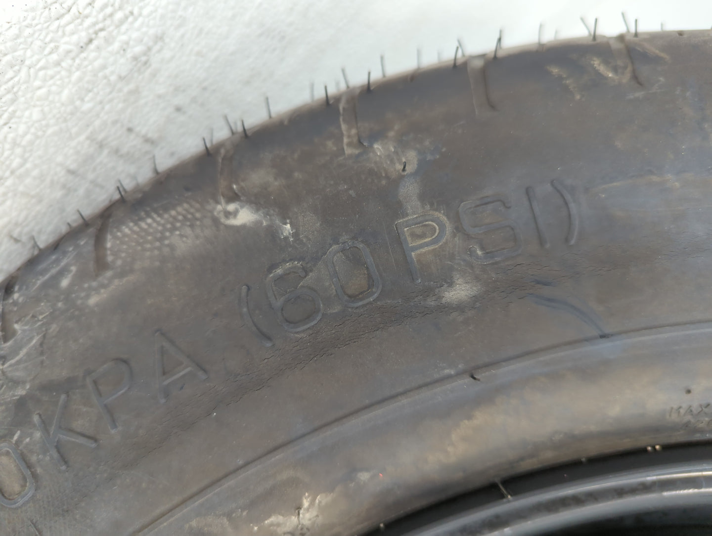 2007-2020 Hyundai Santa Fe Spare Donut Tire Wheel Rim Oem - Oemusedautoparts1.com